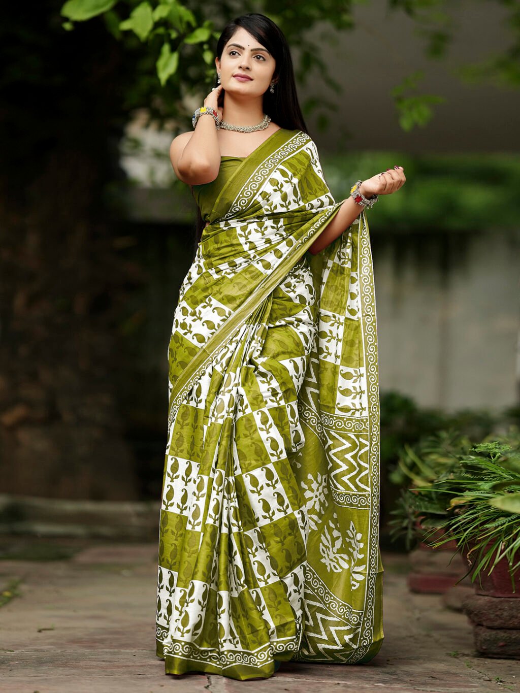 Image of Olive Cotton Saree