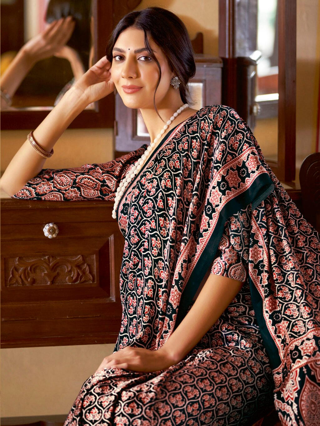showcasing the beauty and craftsmanship of Traditional Saree.