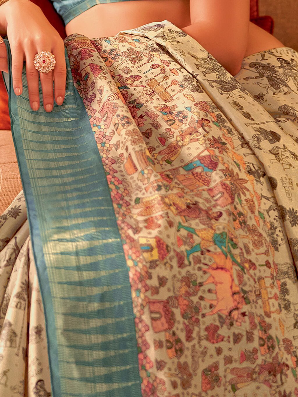 Ethnic Cream Printed Manipuri Silk Saree - Image 4