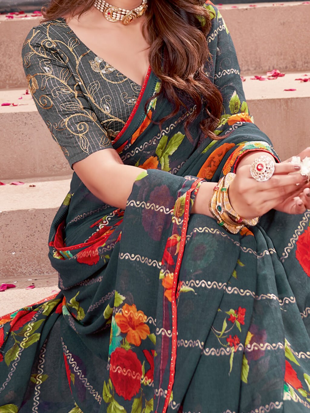 Dark Green Georgette Saree - Image 4