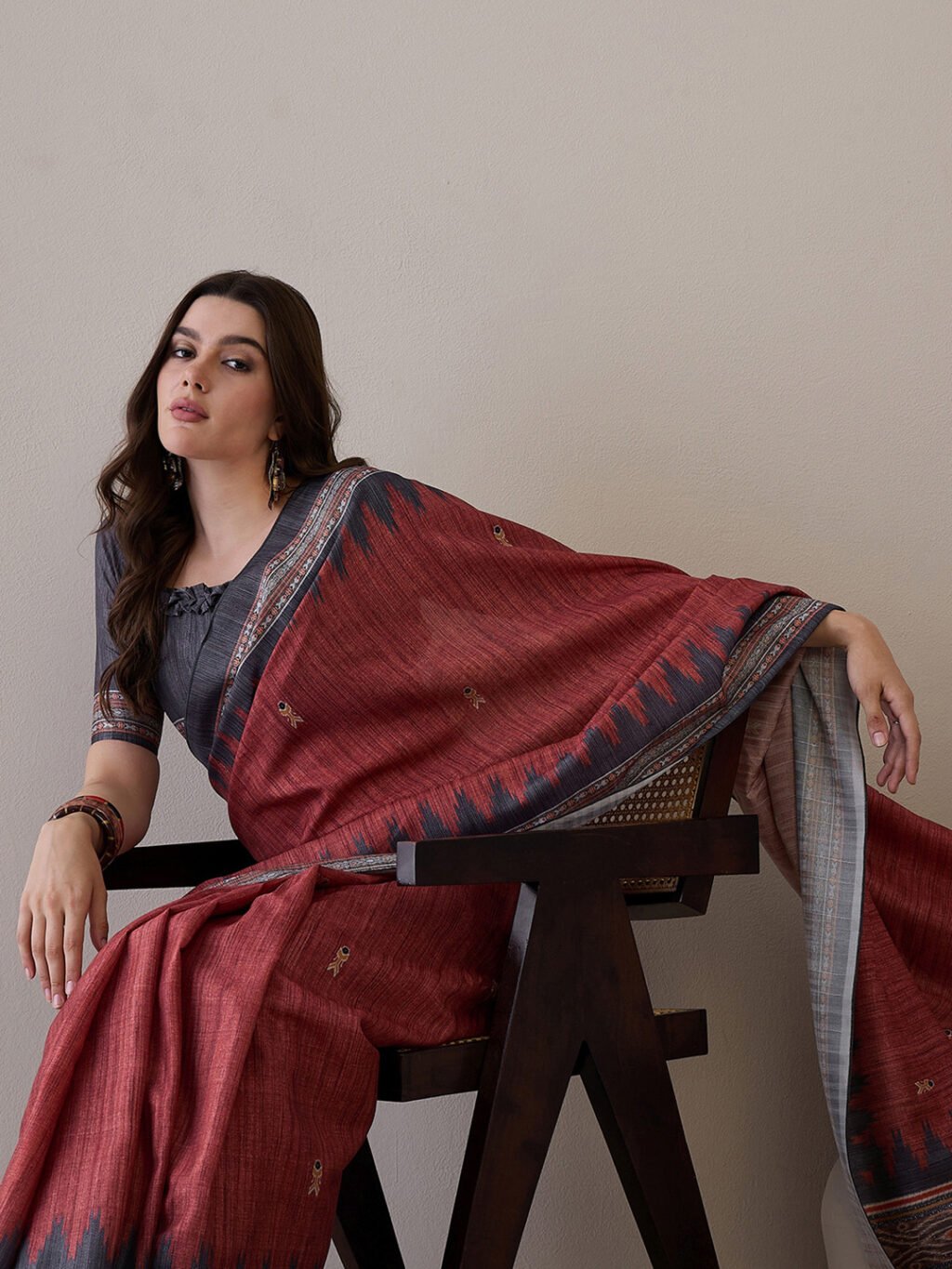 Brown Silk Saree - Image 4