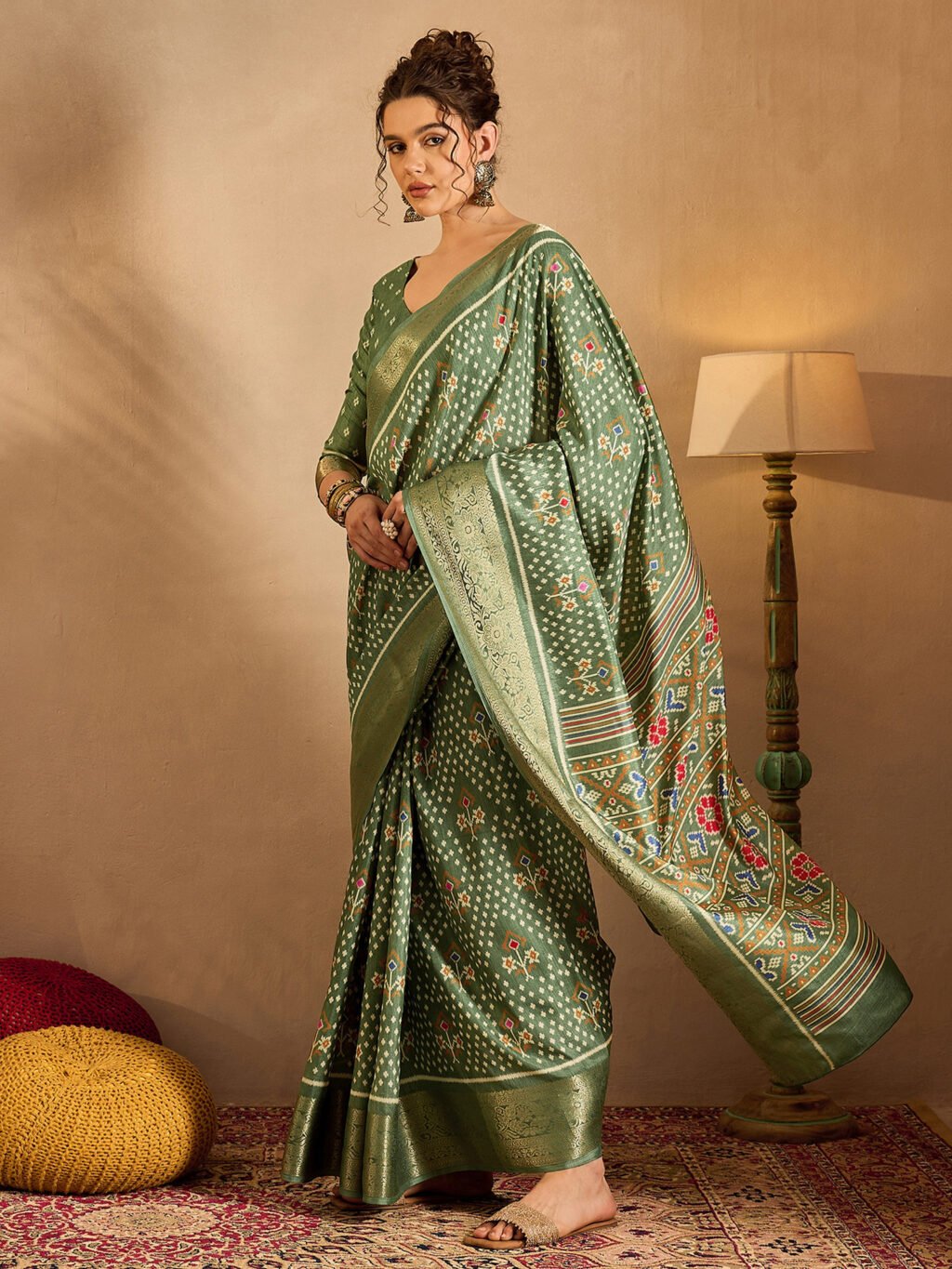 Sea Green Silk Saree - Image 3