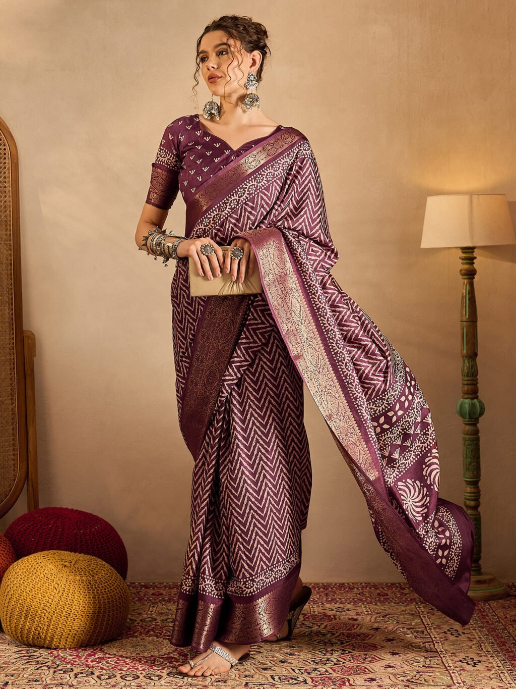 Burgundy Silk Saree - Image 4