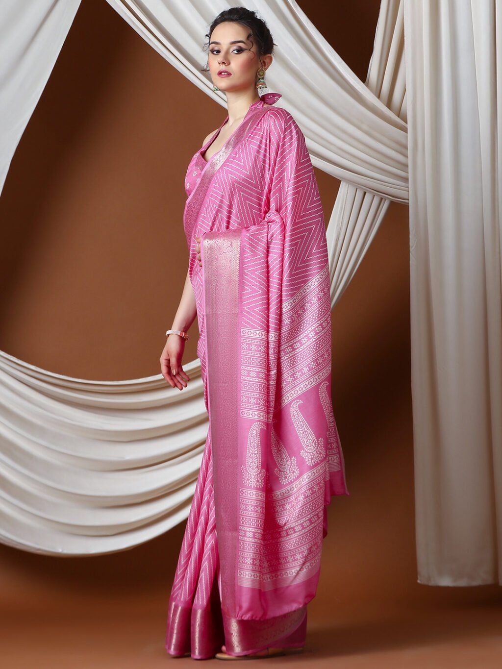 Pink Silk Saree - Image 3