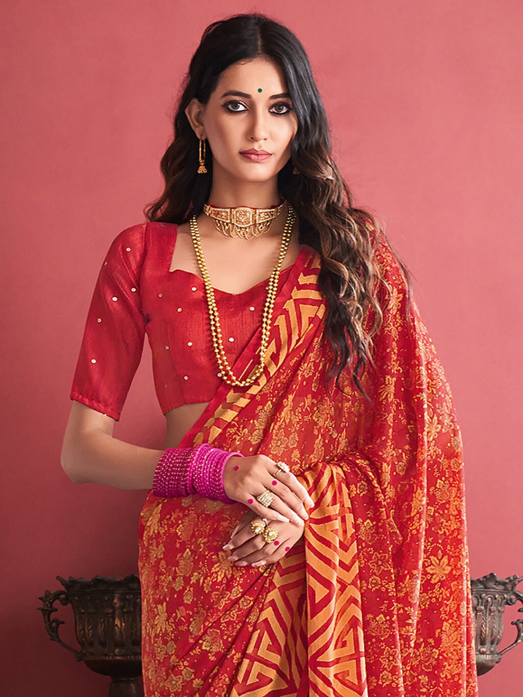 Classic Red Printed Georgette Saree - Image 3