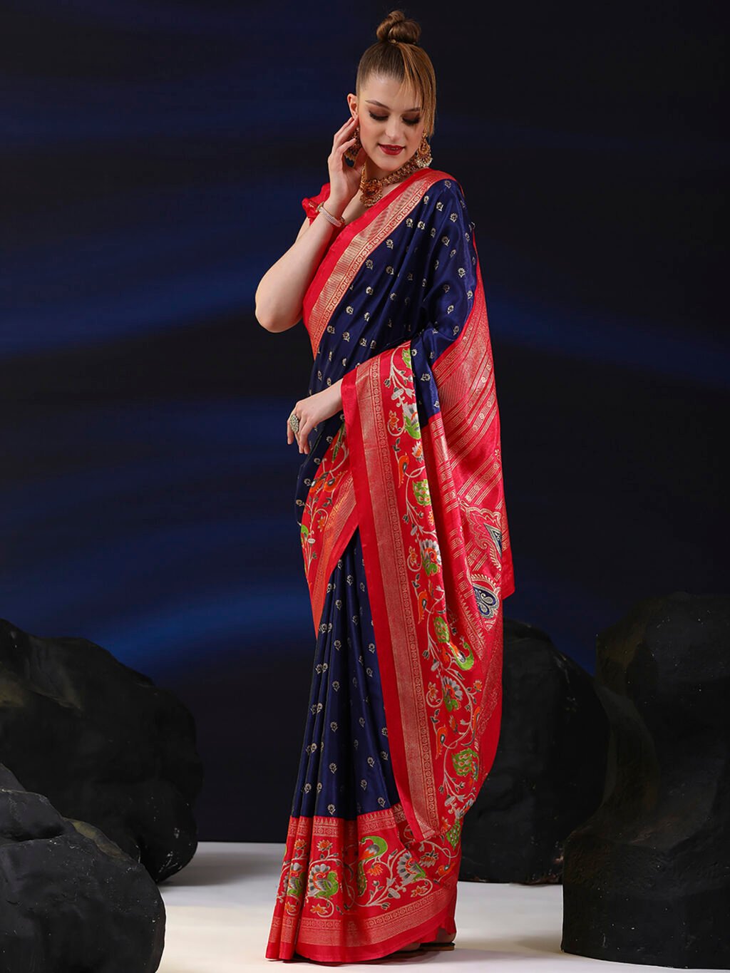 Navy Blue Silk Saree - Image 3