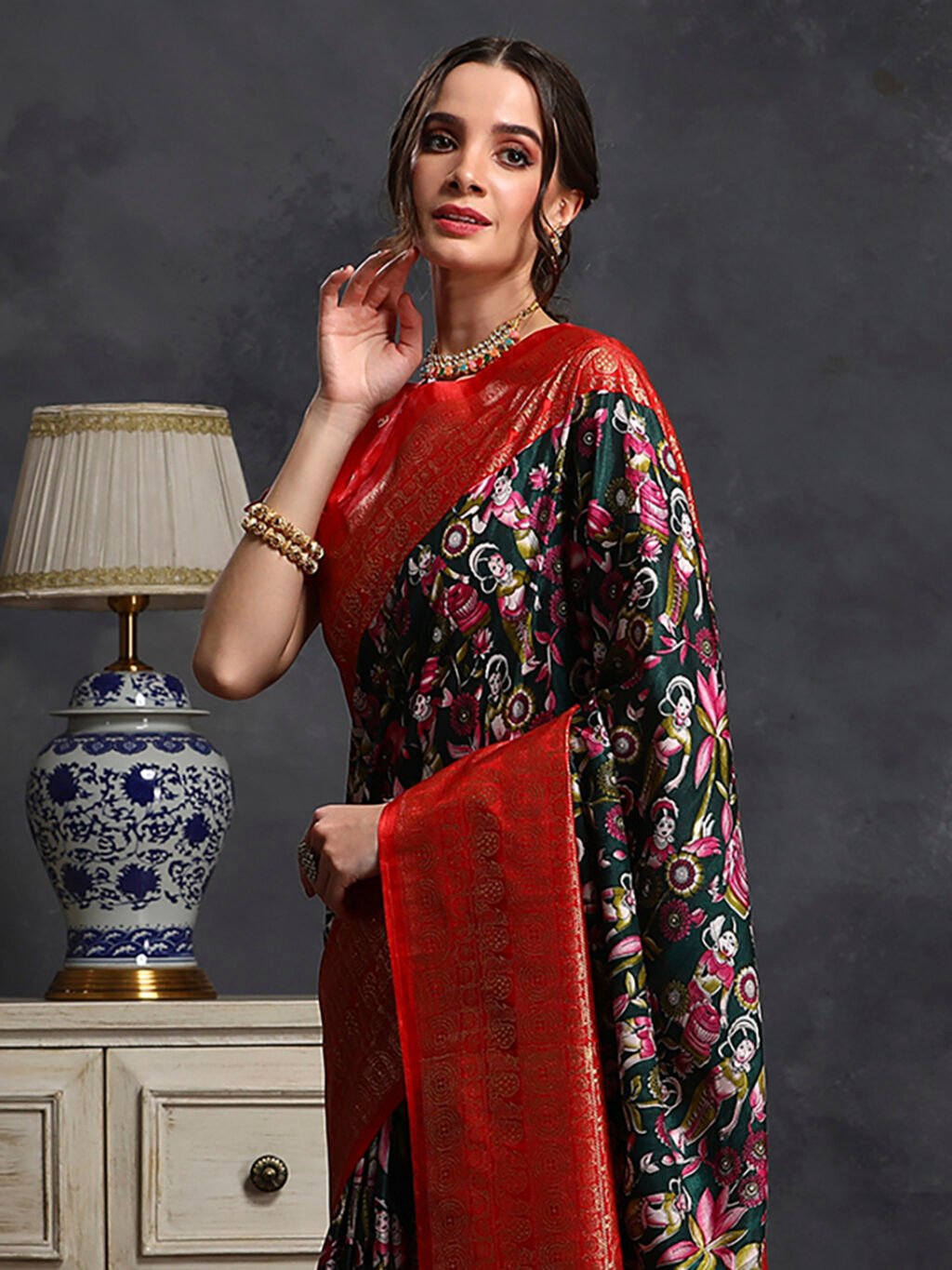 Dark Green Silk Saree - Image 4
