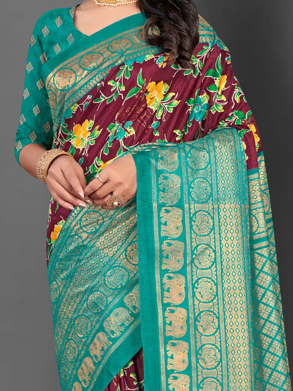 Burgundy Silk Saree - Image 3
