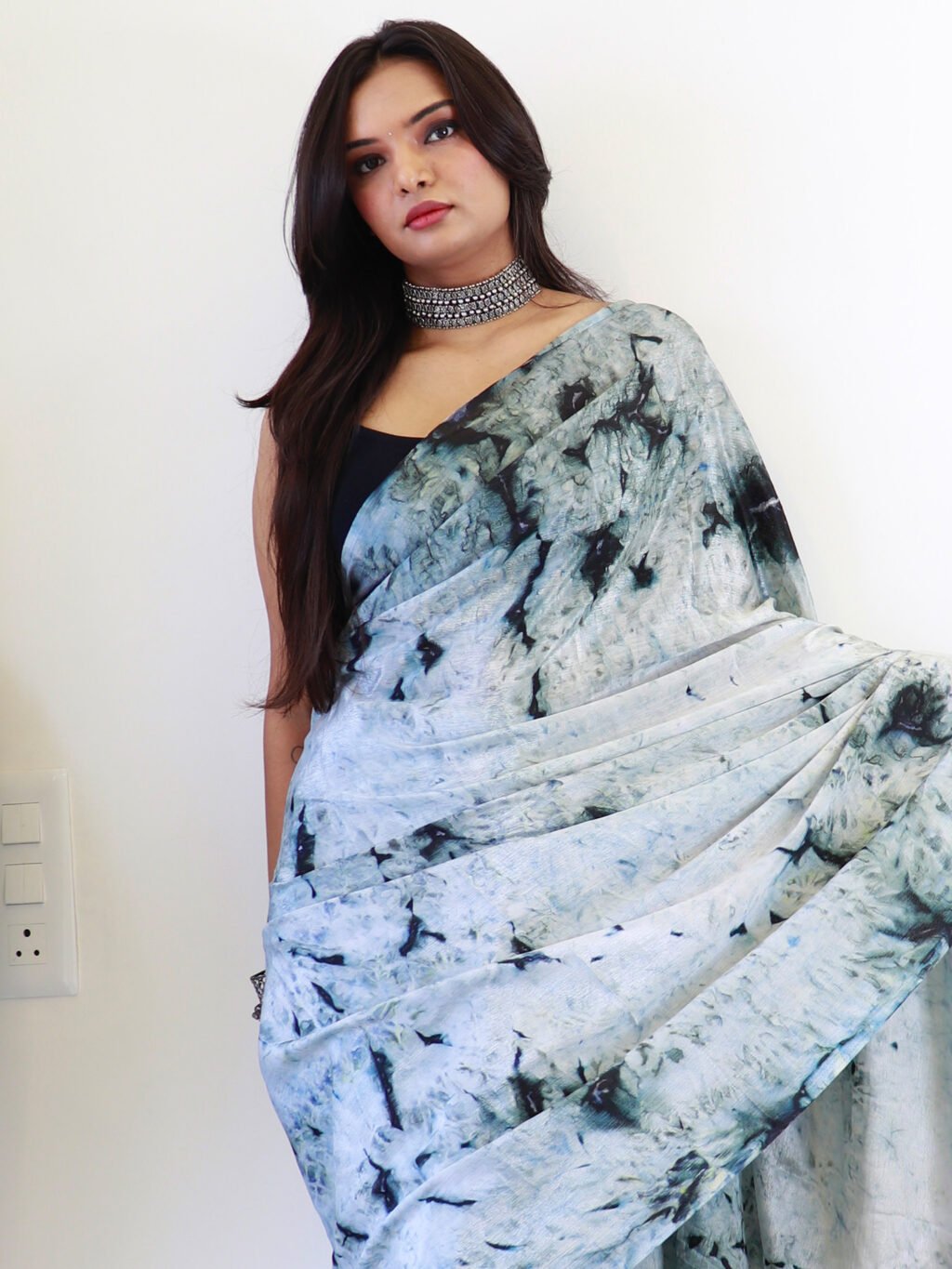 Metallic Chiffon Saree - Image 4