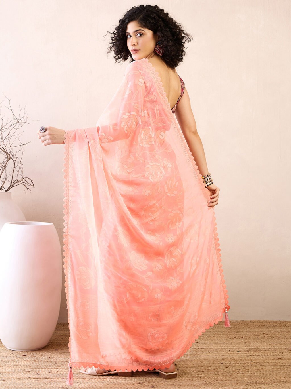 Get the best saree manufacturer