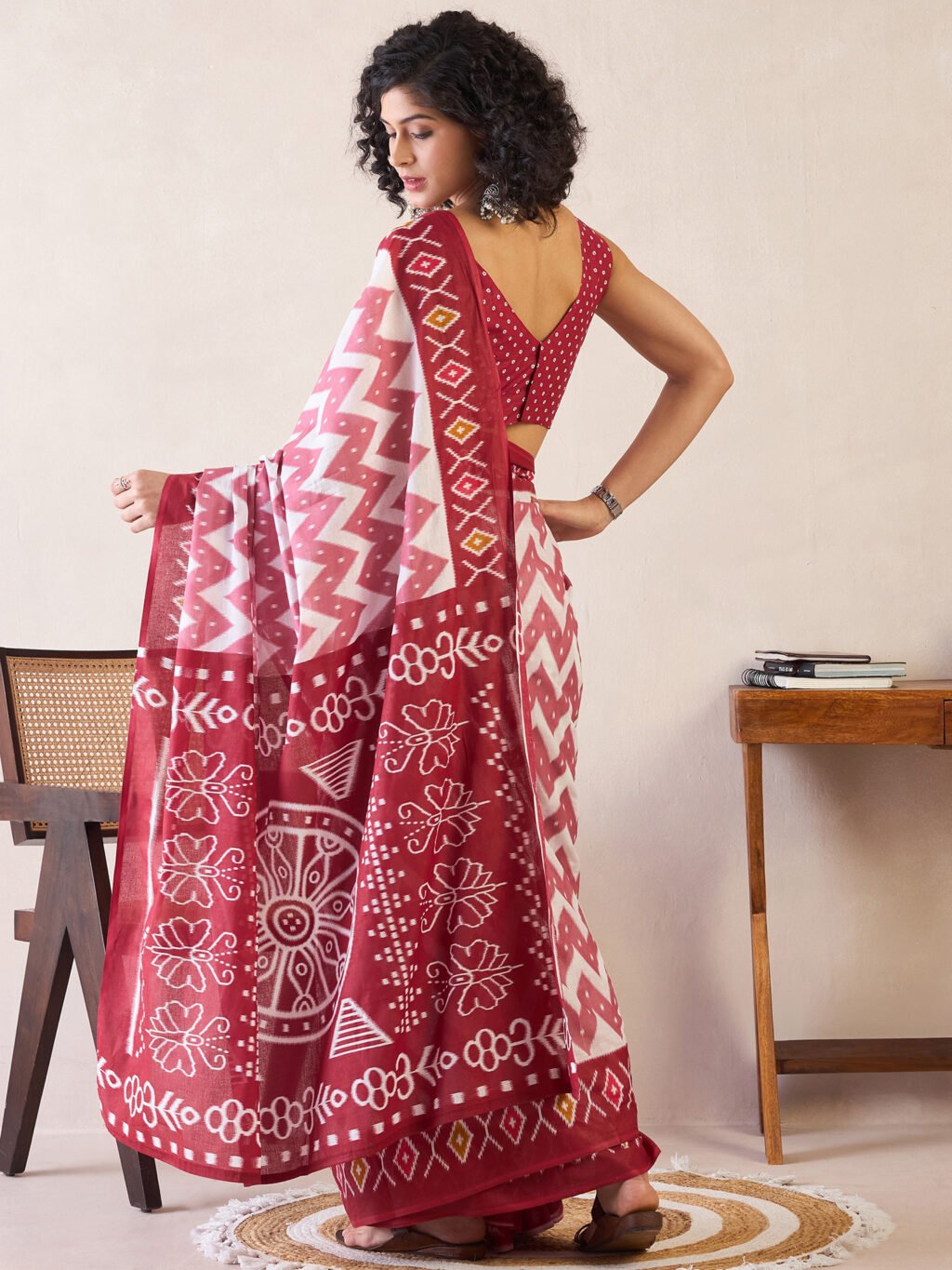 showcasing the beauty and craftsmanship of Silk Saree.