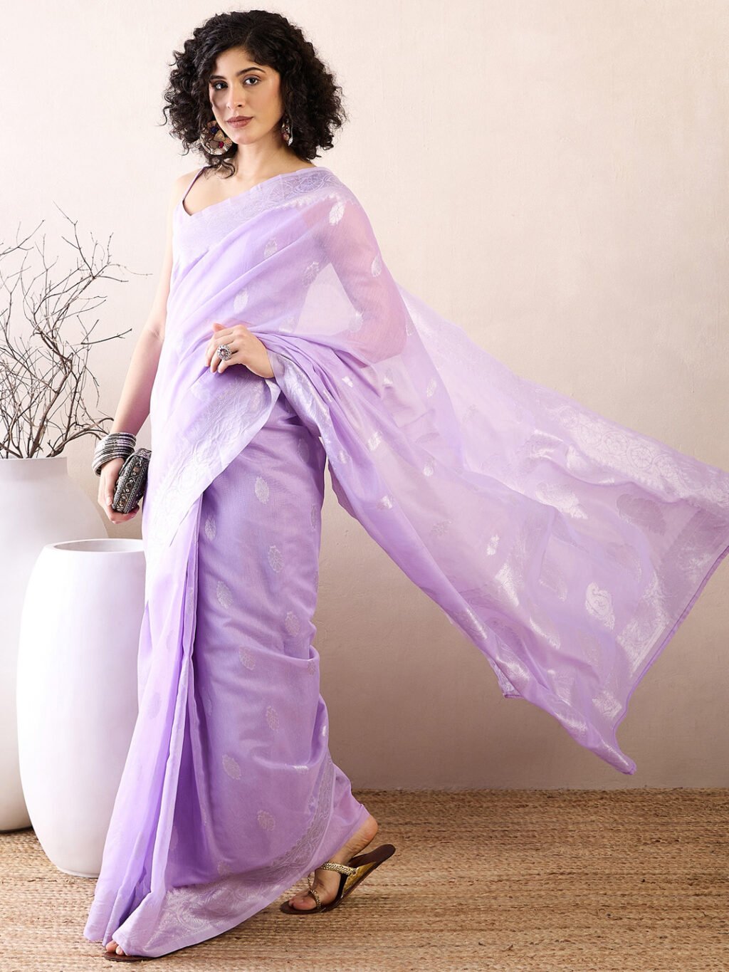 Lavendar Silk Saree - Image 4