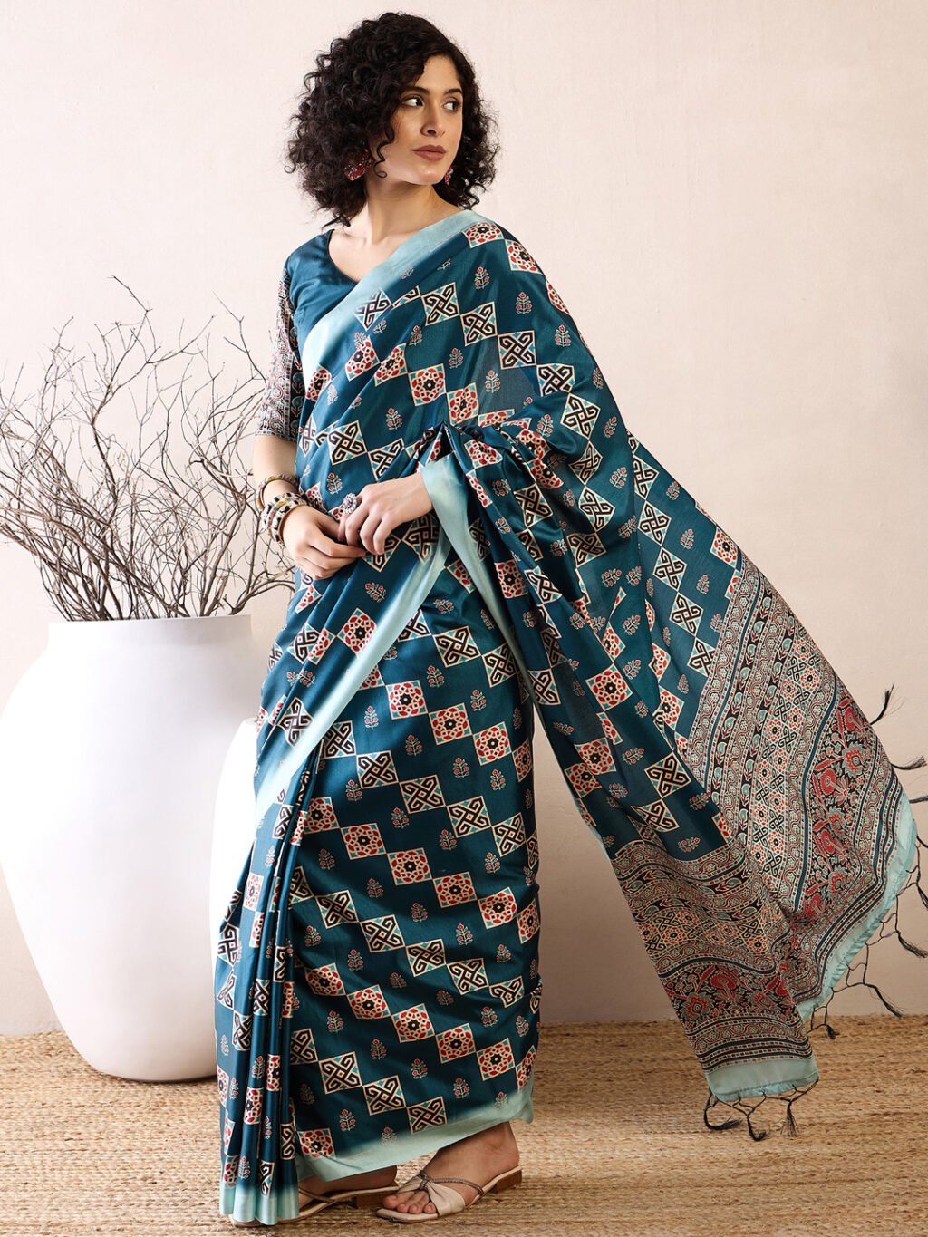 Teal Blue Silk Saree - Image 3