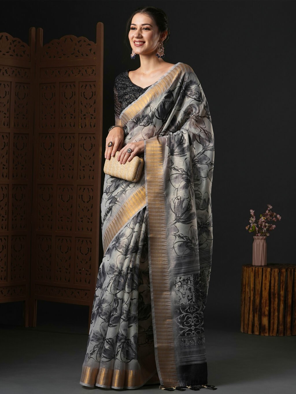 Grey Saree - Image 3