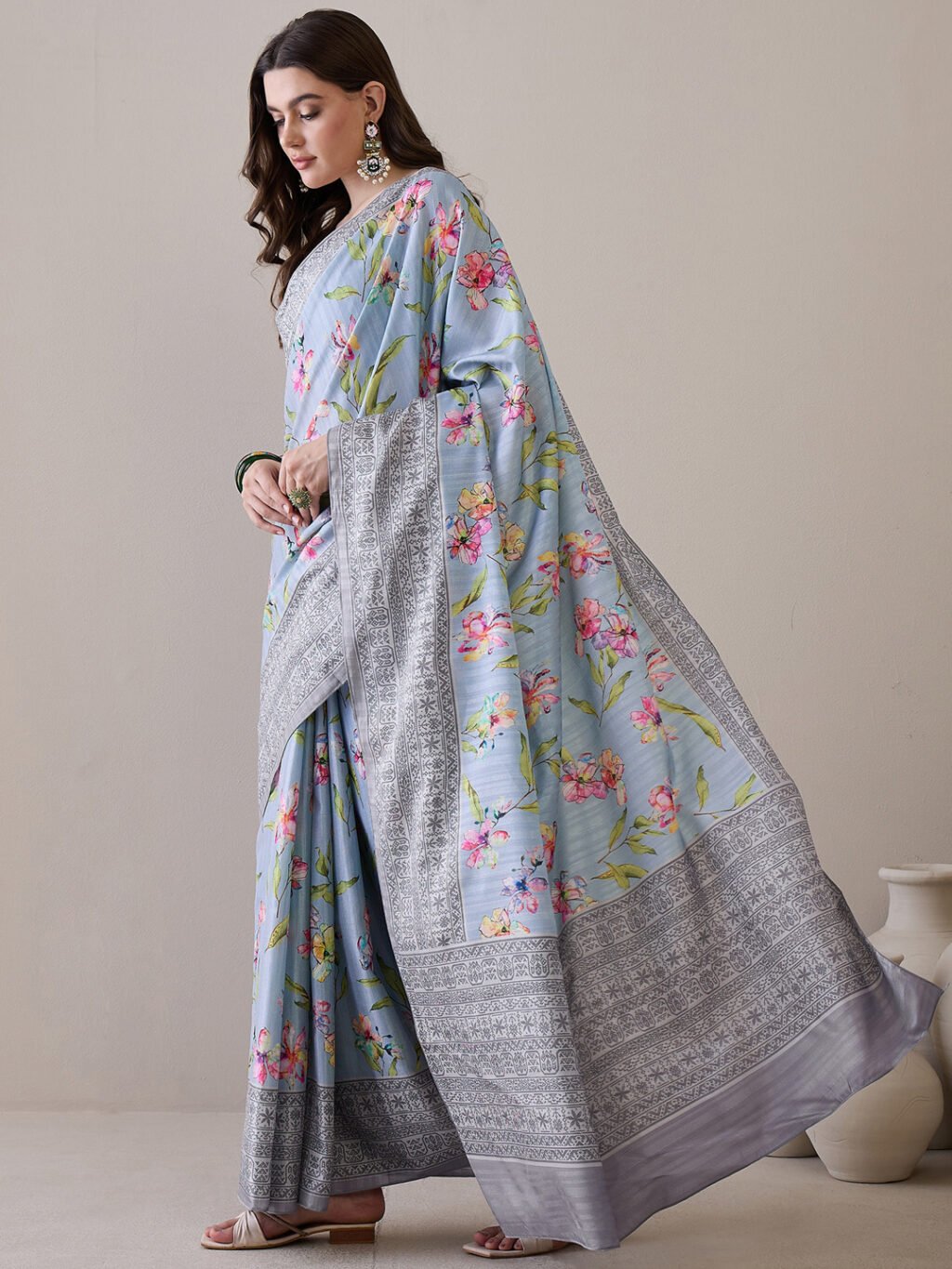 Grey Silk Saree - Image 3
