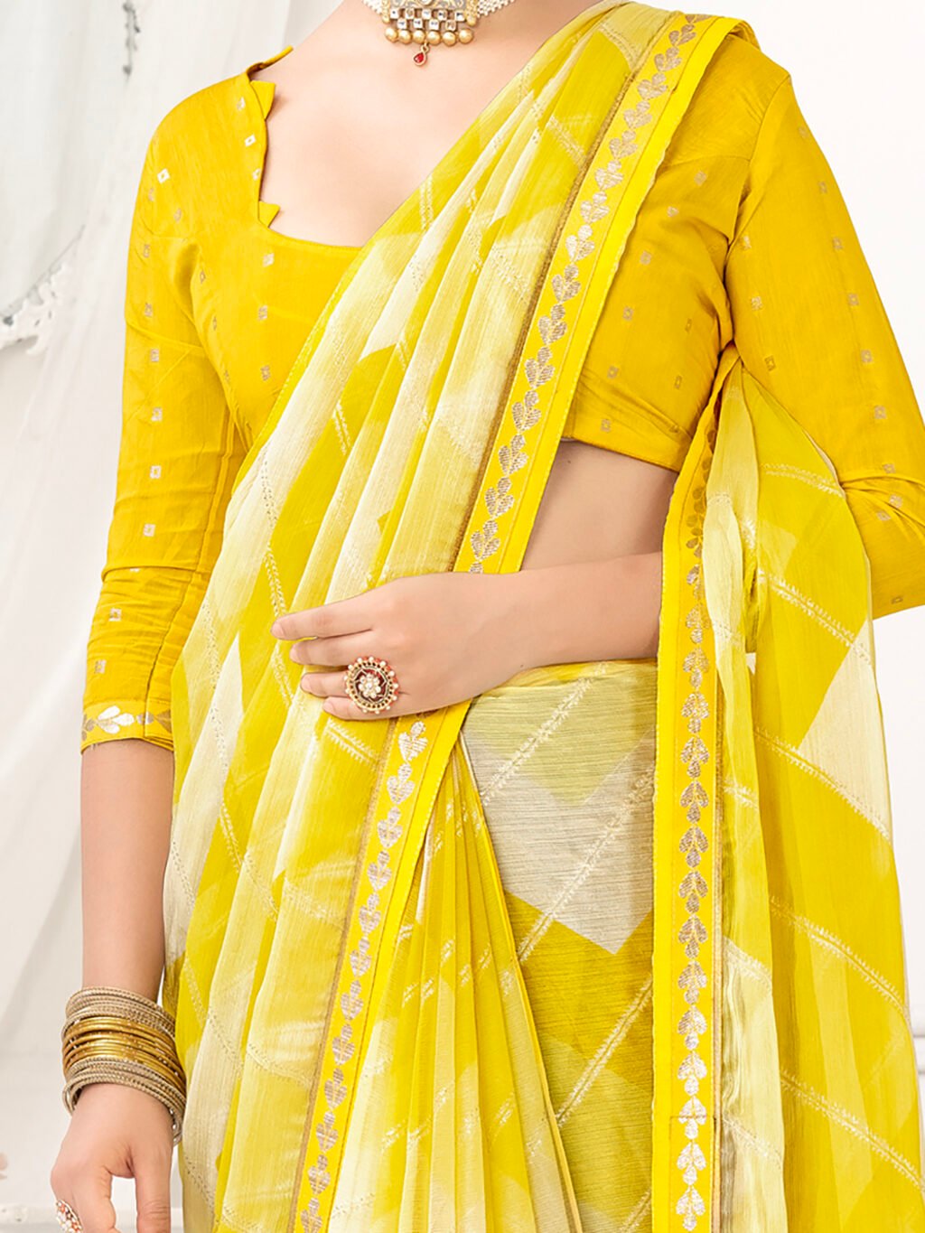 Yellow Chiffon Saree - Image 3