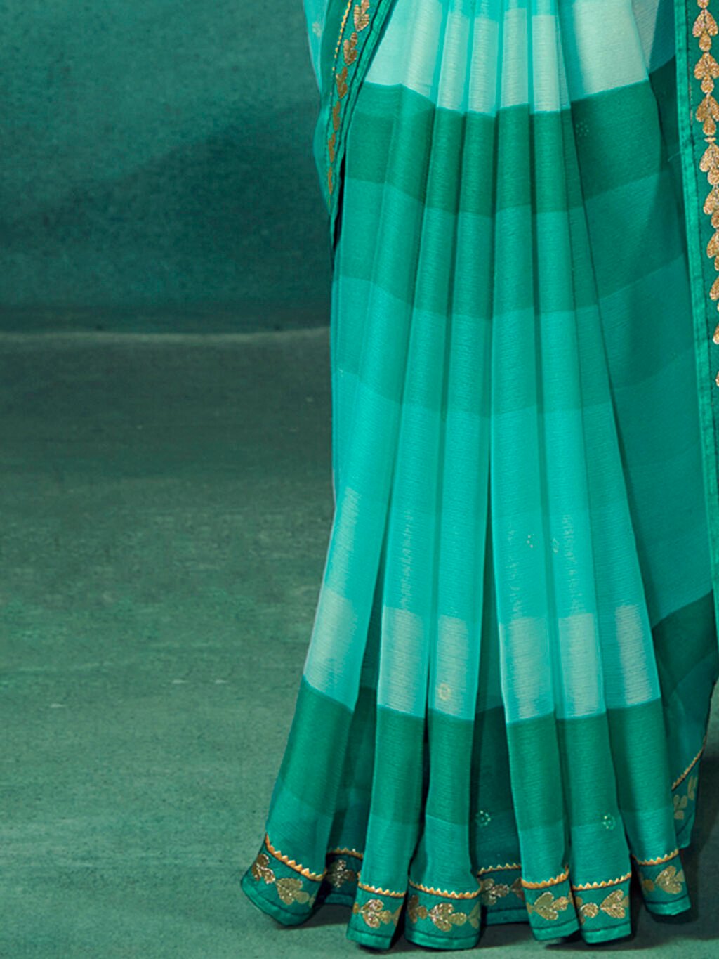 Teal Blue Chiffon Saree - Image 4