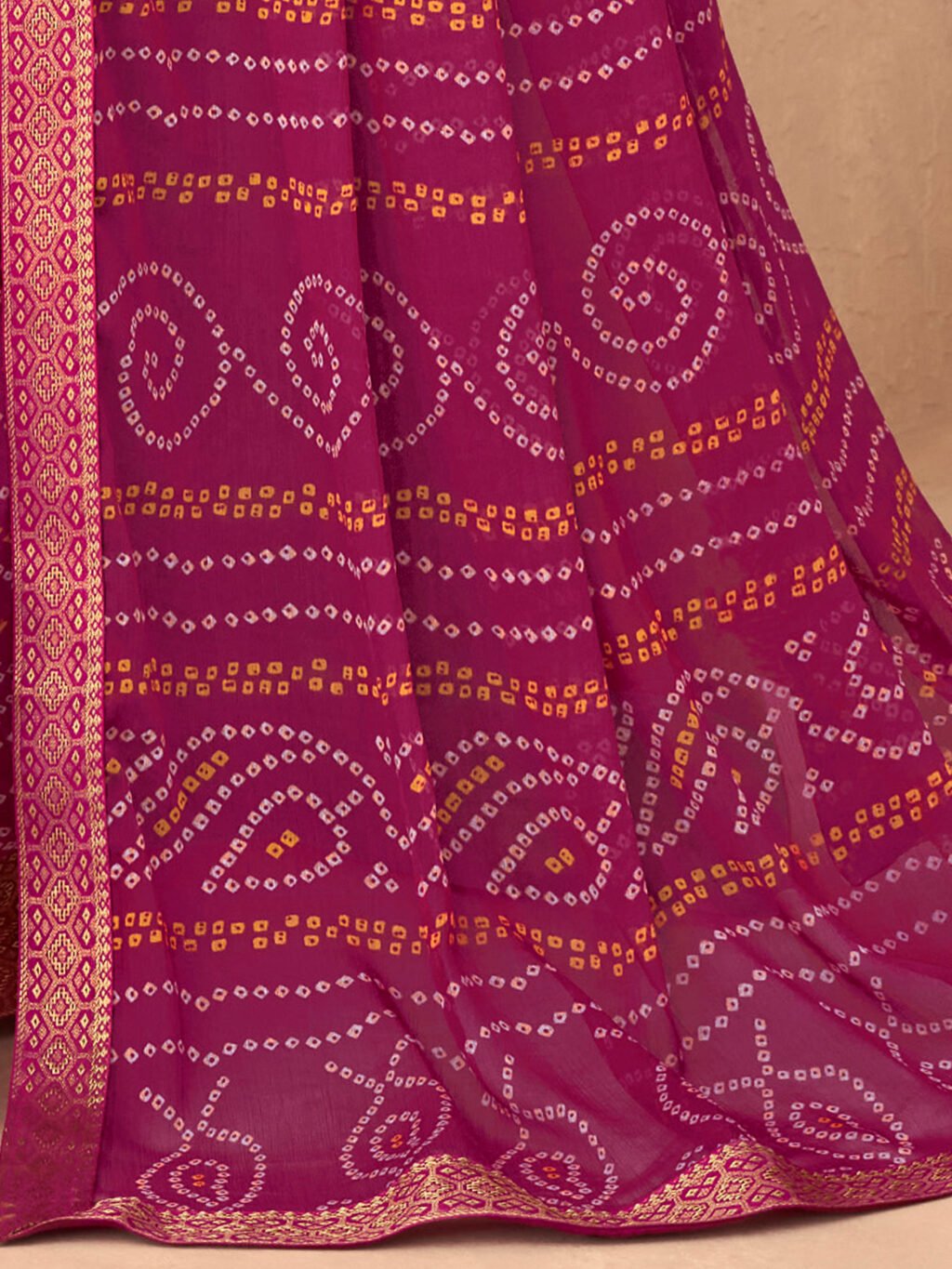 Magenta Pink Printed Chiffon Saree - Image 4