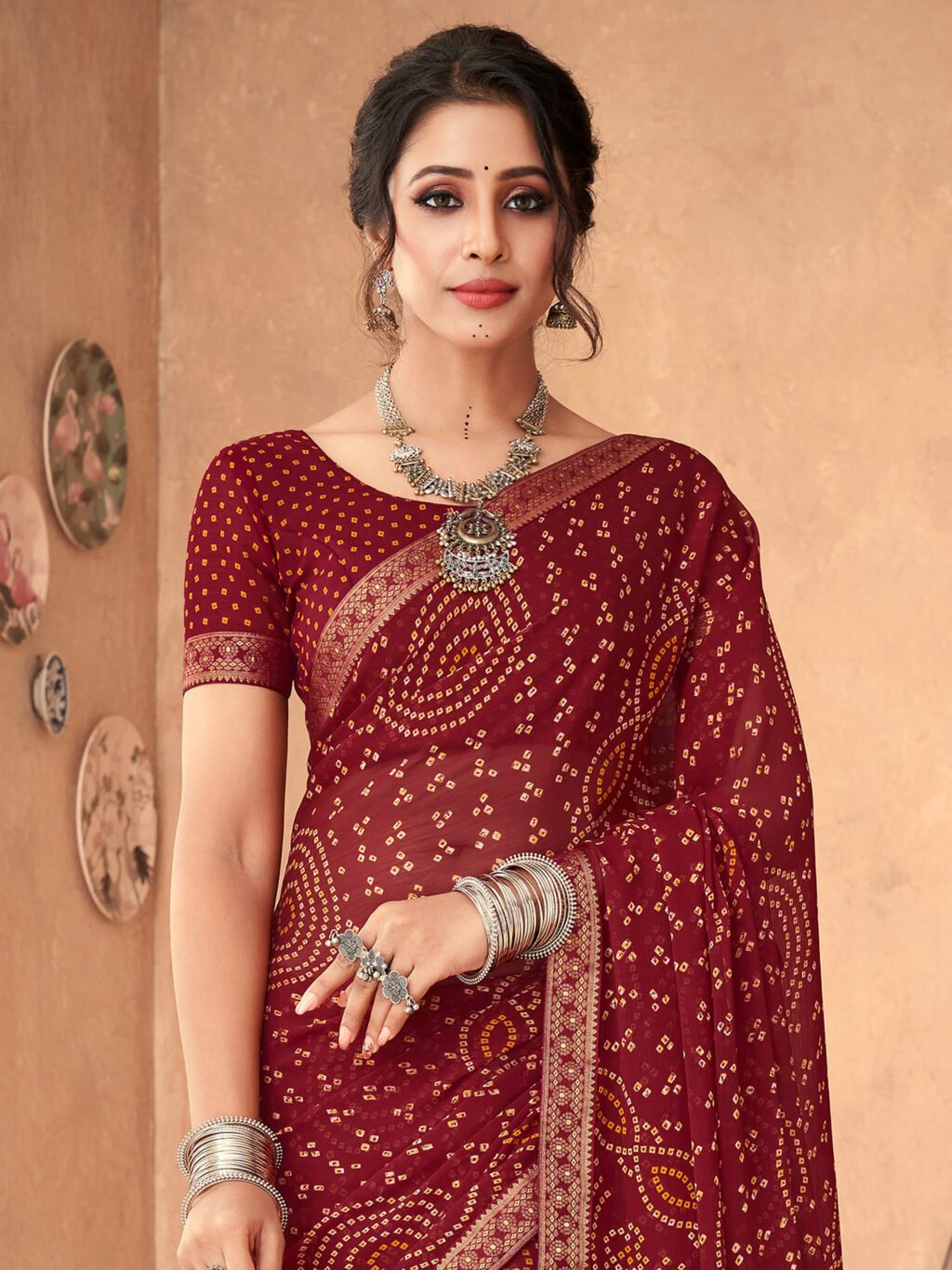 Maroon Chiffon Saree - Image 3