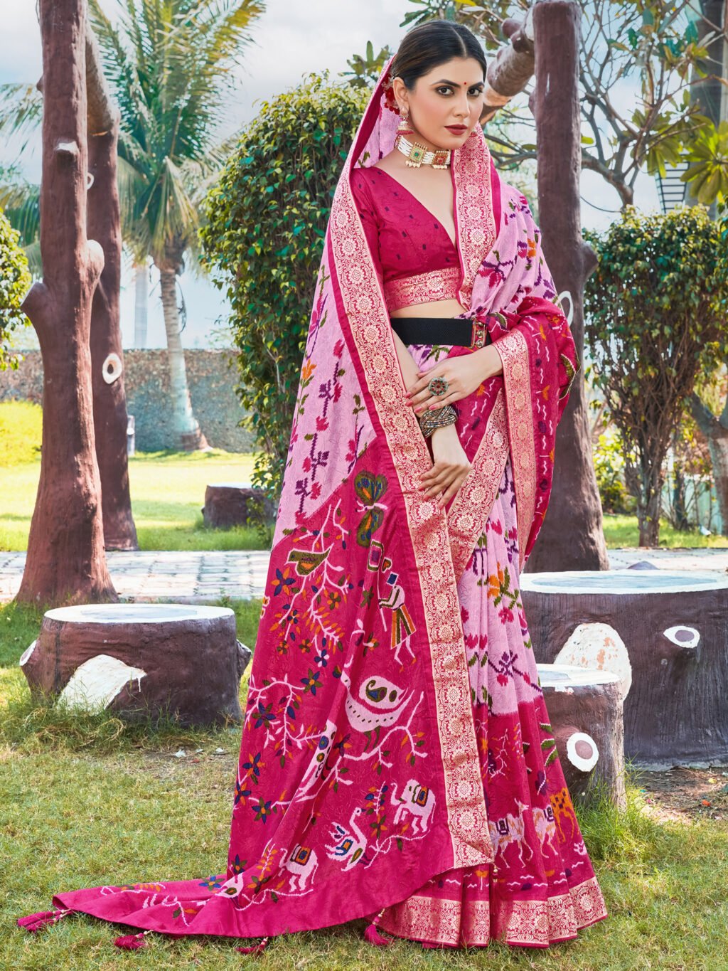 Image of Pink Saree