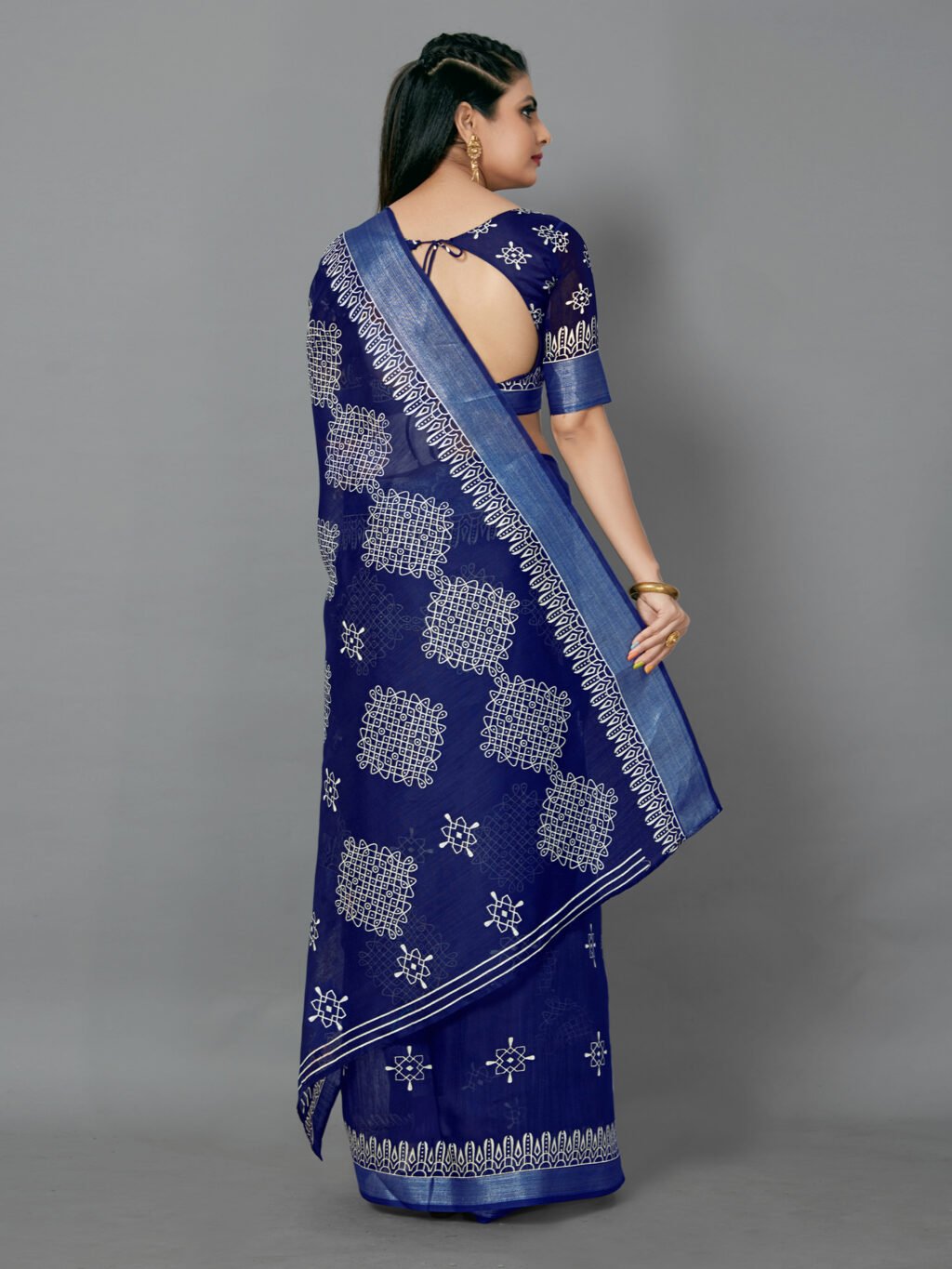 showcasing the beauty and craftsmanship of Silk Saree.