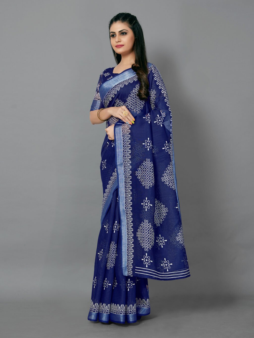 Navy Blue Printed Branded Cotton Saree - Image 3