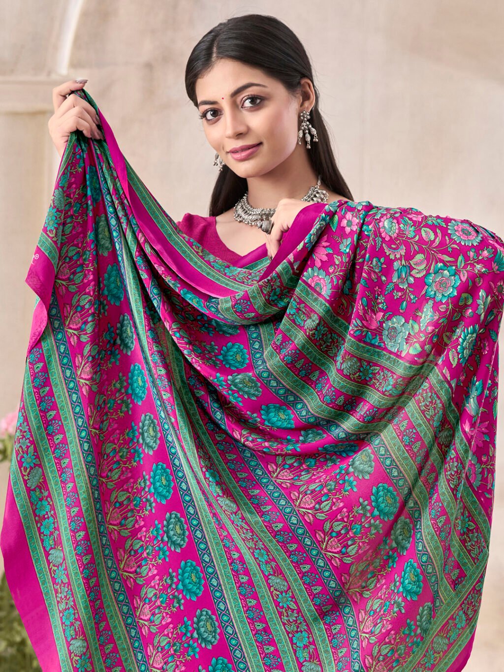 Get the best designer saree