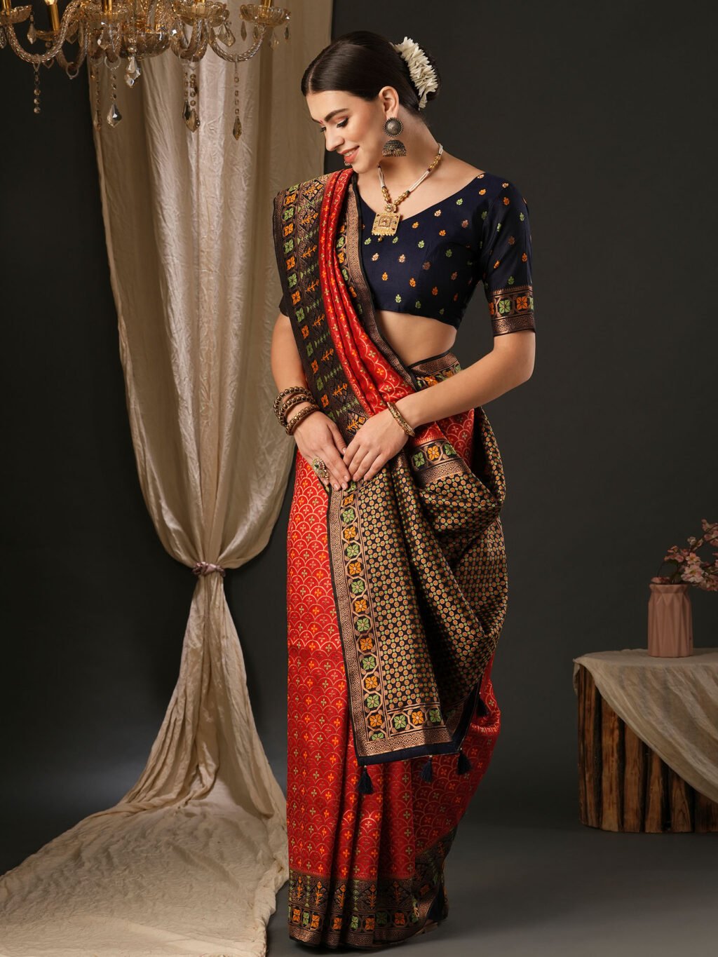 Red Silk Saree - Image 3