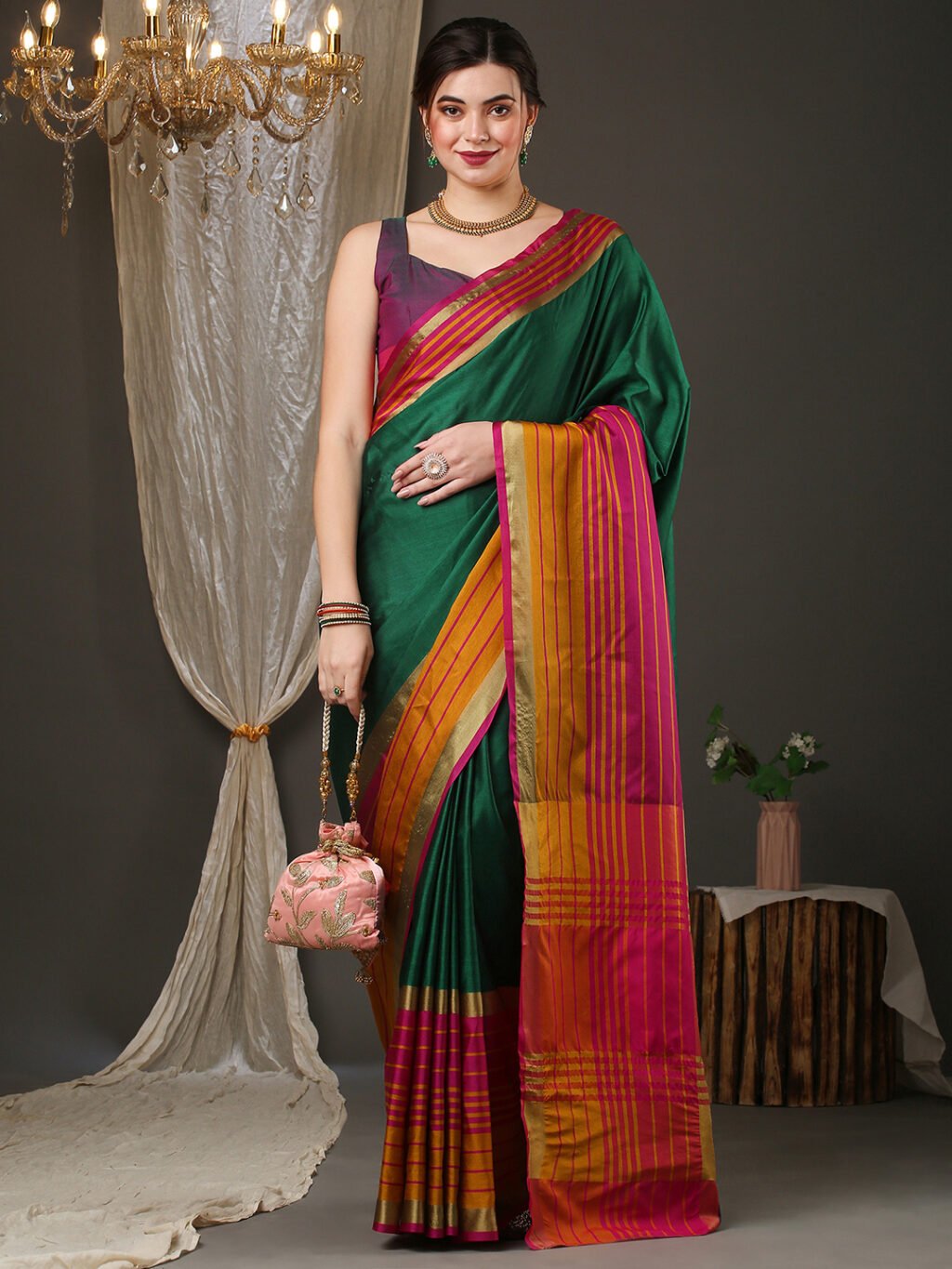 Green Taant Aura Silk Woven Saree - Image 4