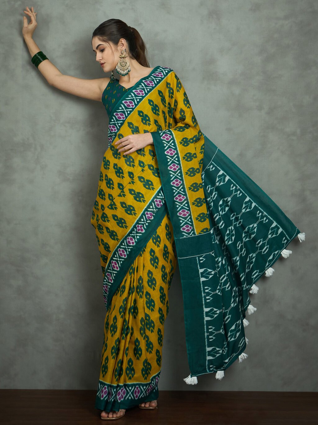 Mustard Bagh Cotton Printed Saree - Image 3