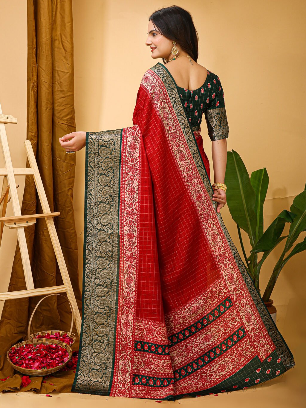 Red Taant Cotton Silk Printed Saree - Image 3
