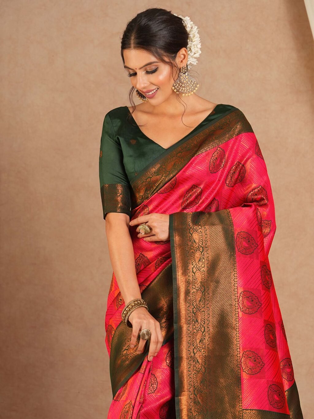 Pink Pink Kanjeevaram Banarasi Silk Woven Saree