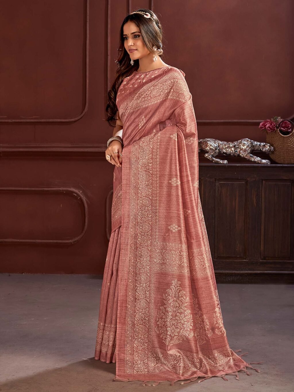 partywear designer saree for festive occasions