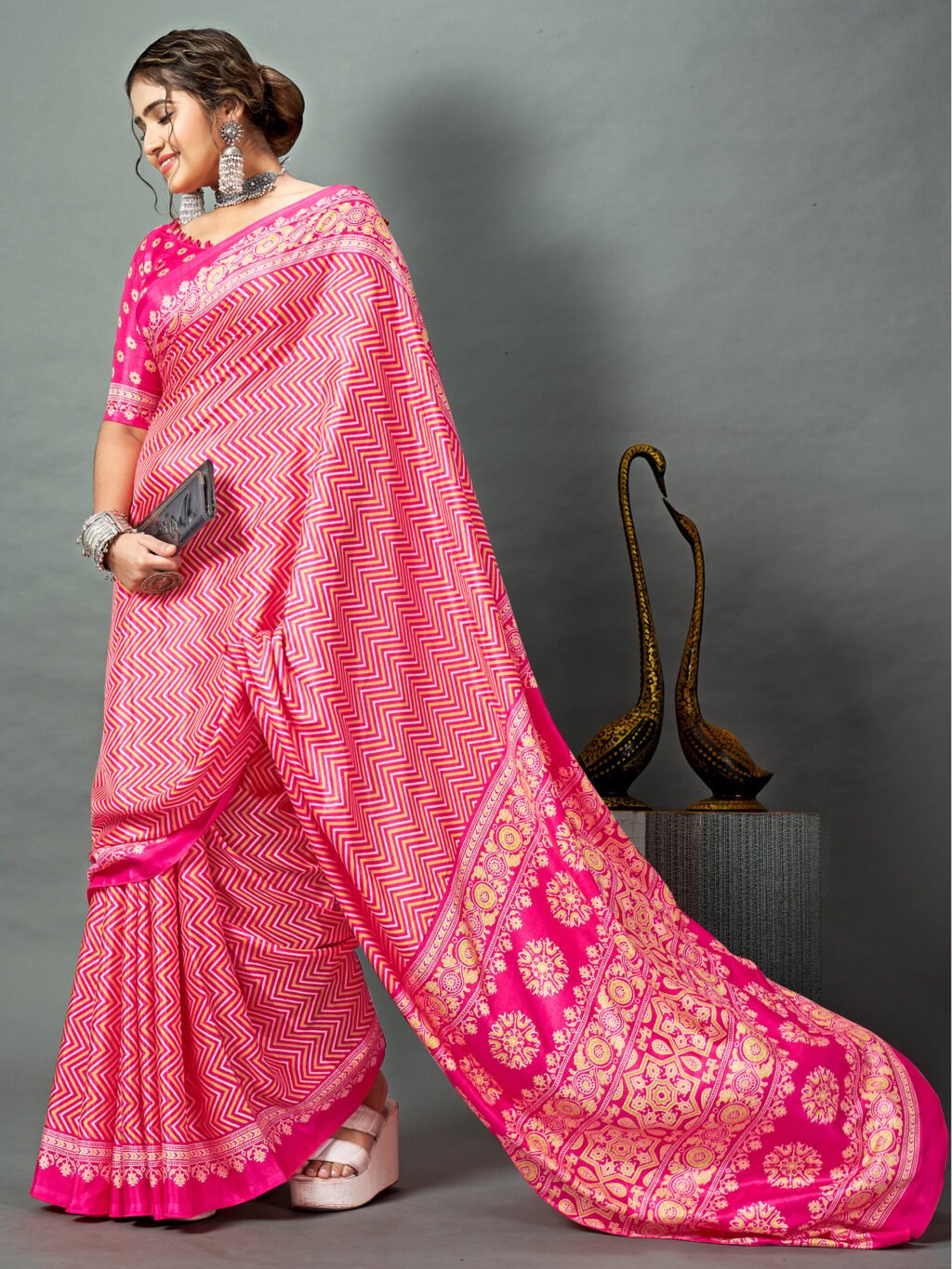 Pink Pink Block Print Dola Silk Printed Saree