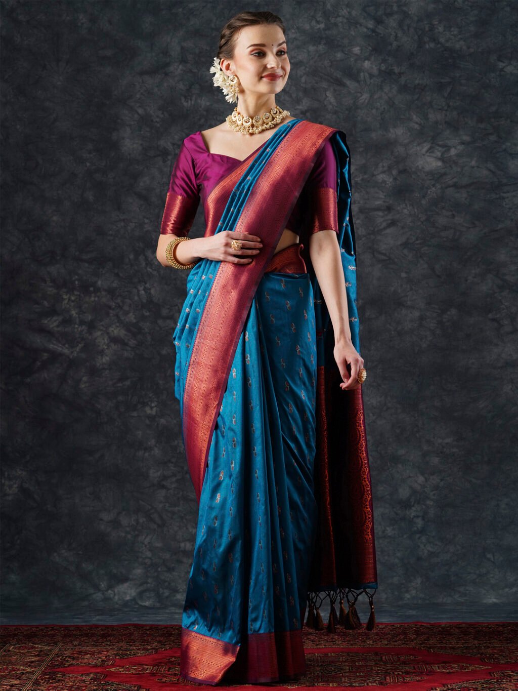Blue Blue Banarasi Silk Blend Woven Saree